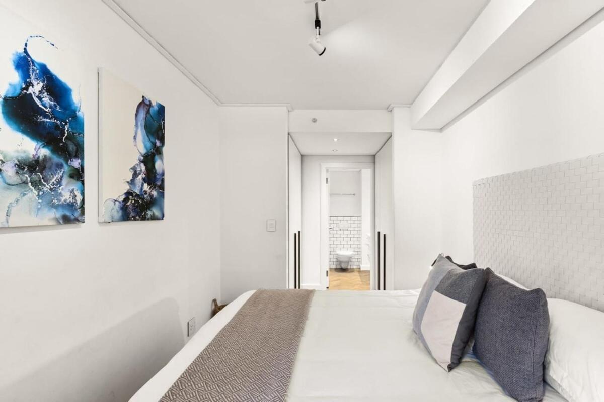 Luxurious With Stunning View Apartment เคปทาวน์ ภายนอก รูปภาพ